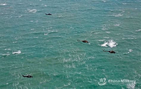 Helicopters in joint training exercise - Focus - 中国军网（英文版）