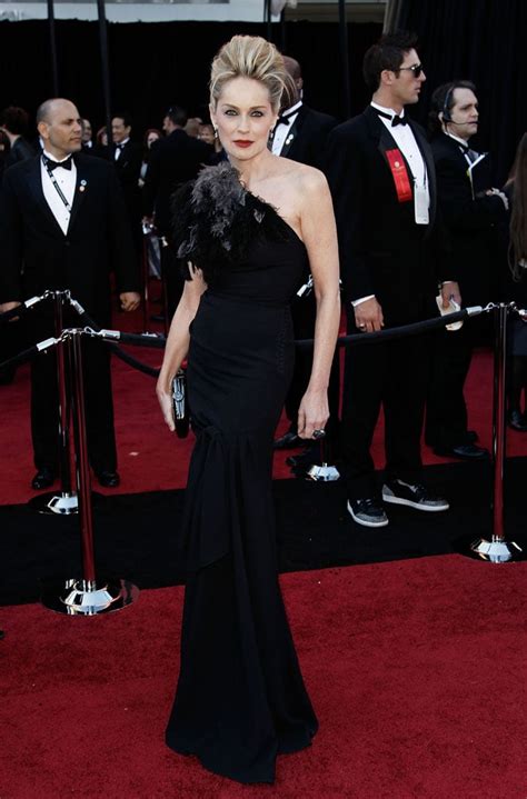 Studded Hileeery: Oscars 2011 Dresses - Red Carpet