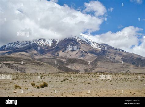 Landscape with Chimborazo volcano, Ecuador Stock Photo - Alamy