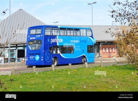 Cambridge Park and Ride Trumpington bus à l'extérieur de la ville ...