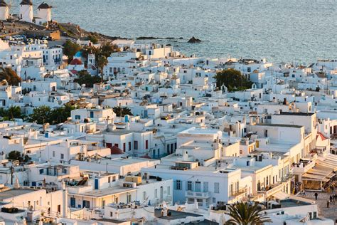 A Guide to Mykonos: The Ultimate Party Island | BlissTravel.gr