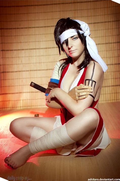 Kuukaku Shiba from Bleach - Daily Cosplay .com | Bleach cosplay, Cosplay, Best cosplay