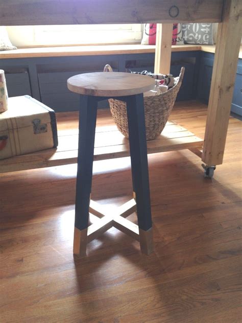 Super Simple DIY Bar Stool