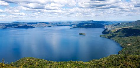 ¿Cuáles son los nombres de los Volcanes Activos en El Salvador? | Guanacos