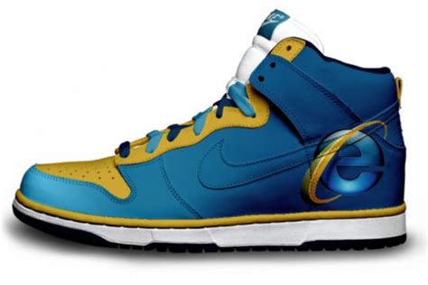 Nike Dunks Custom Design Sneakers : Nike Dunks IE Shoes Browser ...