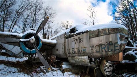 All good things come to an end. ArtofAdventure.Net | Wwii fighter ...