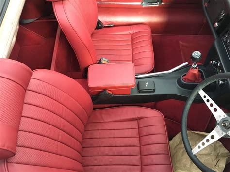 1971 Jaguar E-Type V12 Roadster: Interior - Bridge Classic Cars ...