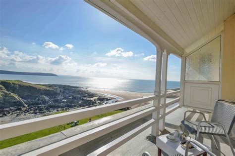 Best hotels in Devon by the seaside- Good Hotel Guide