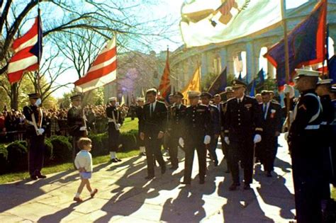 Thread by @WestWingReport: "Veterans Day, 1921: Warren Harding pays his ...