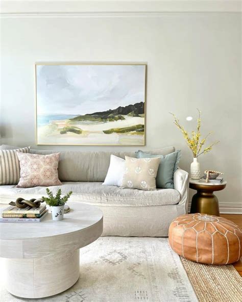 Chic Living Room With Modern Beach Décor - Soul & Lane