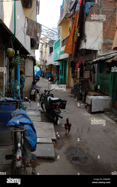 Stock image slum street in hi-res stock photography and images - Alamy