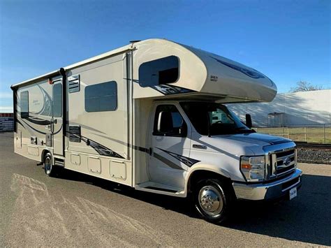 2016 JAYCO GREYHAWK 29ME CLASS C MOTORHOME RV "32FT" 5K MILES - True RV True RV