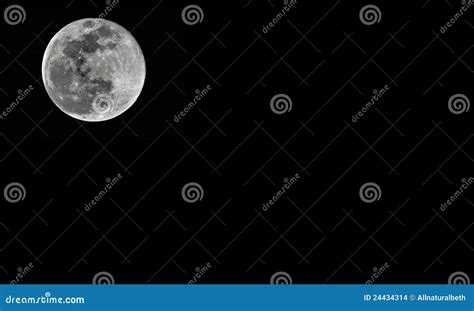 Detailed Full Moon on Black Background Stock Photo - Image of astronomy, backdrop: 24434314