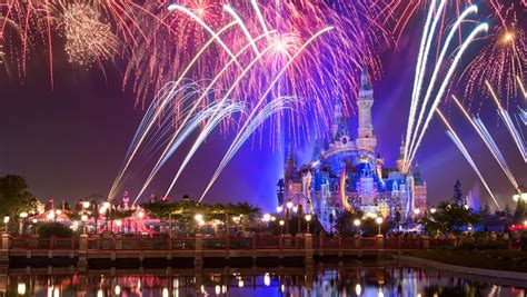 6 Stunning Photos from Shanghai Disneyland at Night - D23