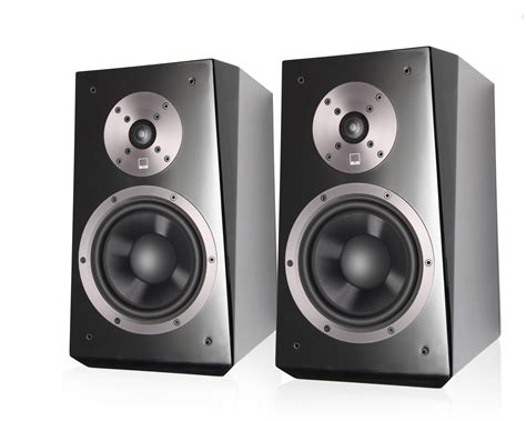 The SVS Ultra Bookshelf Loudspeakers Review