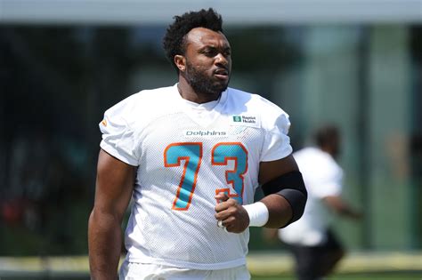 Dolphins’ LT Austin Jackson is ready to go vs. the New England Patriots - The Phinsider