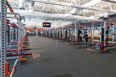 Virginia Tech Unveils Upgrades to Football Strength Facility - Training ...