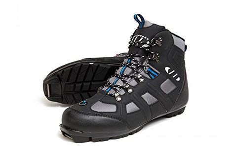 Best Cross-Country Ski Boots for Men – Footwear News