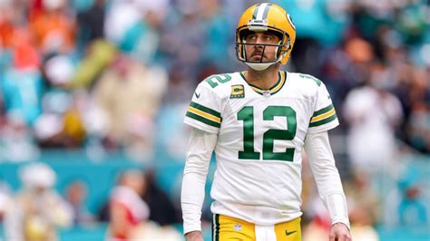 Surprising QB Set To Replace Aaron Rodgers Atop One NFL List