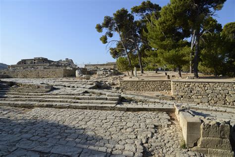 Knossos - Palace Complex (12) | Knossos | Pictures | Greece in Global-Geography