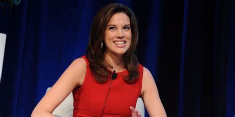 Kelly Evans' (CNBC) Biography, Husband, Salary, Appearance