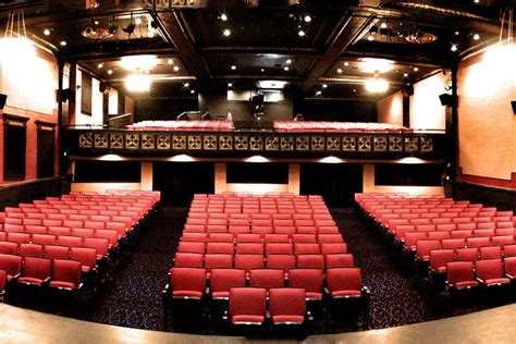 Lancaster, Kentucky, Lancaster Grand Theatre, Nov. 21, 2015 | Classical-Crossover.co.uk Forums