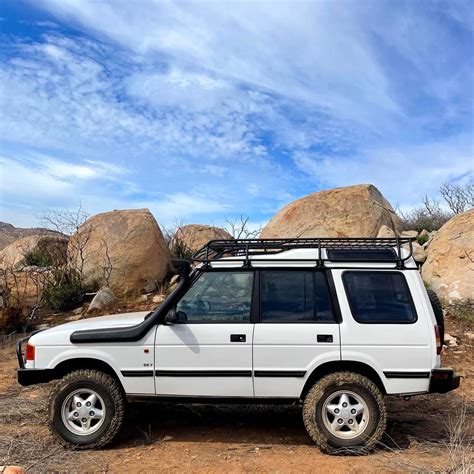 Land Rover Discovery I & II Utility Roof Rack | Maximize Adventure Storage – Gearlanders.com