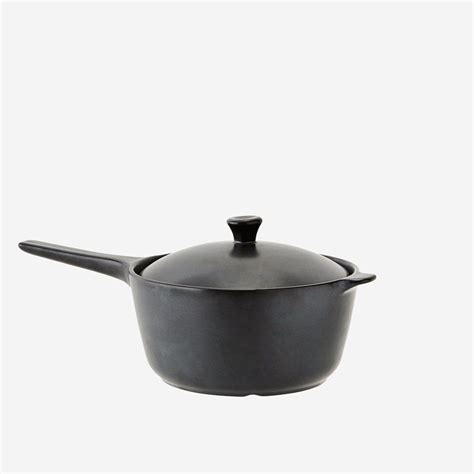 Ceramic saucepan w/ lid | Thuis