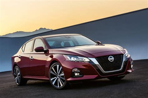 New York Surprise: 2019 Nissan Altima All-Wheel Drive - Business 2 ...