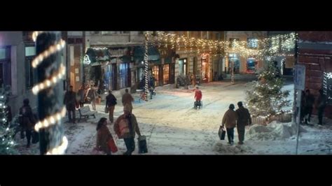 Coca-Cola: A Coke for Christmas - Christmas Advert - DAILY COMMERCIALS