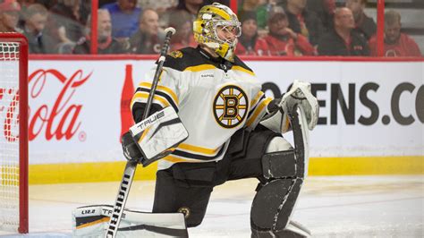 Jeremy Swayman Credits Bruins Medical Staff After Injury