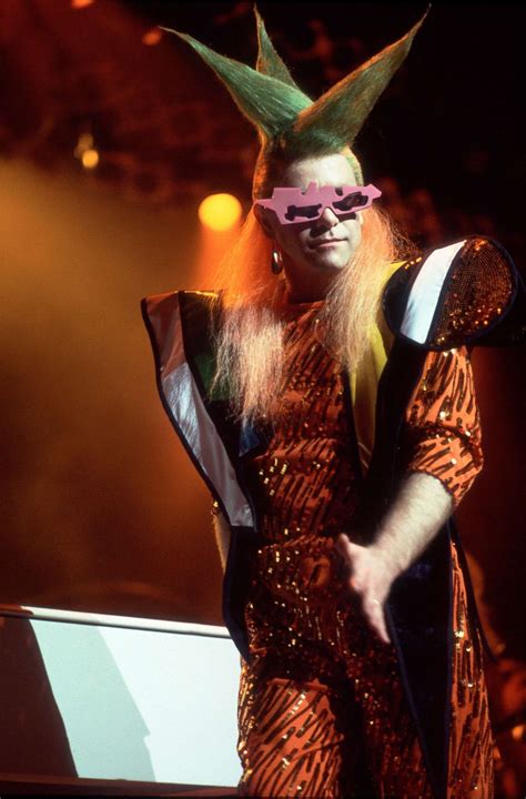 Elton John's fashion through the years Photos | Image #181 - ABC News