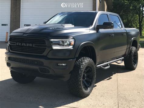 2019 Ram 1500 Aggressive > 1" outside fender on 20x10 -24 offset Fuel ...