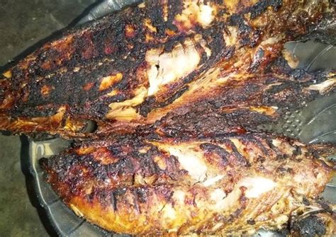 Resep Ikan tongkol bakar sederhana oleh Ummi Abdillah Darto - Cookpad