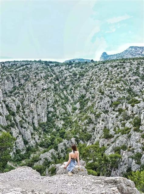 Calanques de Cassis: Hiking & Secret Beaches in Provence | solosophie