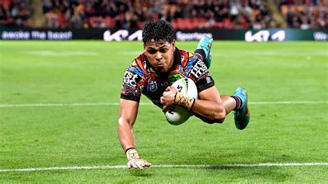 NRL Round 22 Broncos' Cobbo scores three in Knights win - ESPN