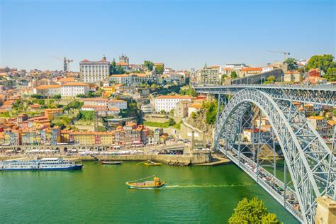 Porto Six Bridges Cruise with Lunch - IntroducingPorto.com