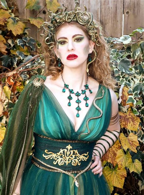 Medusa Costume | Medusa costume, Diy medusa costume, Goddess costume