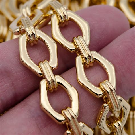 Gold Chain Jewelry, Gold Chains, Stylish Jewelry, Chain Styles, Jewelry Findings, 24k Gold ...