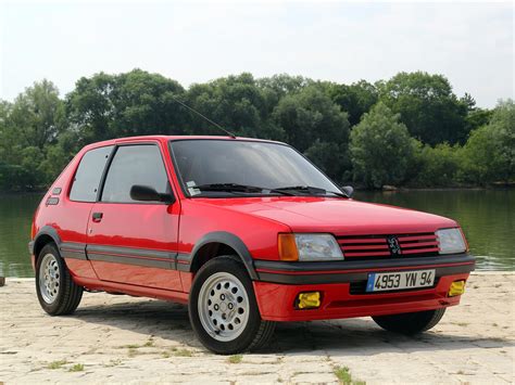 PEUGEOT 205 GTI Specs & Photos - 1984, 1985, 1986, 1987, 1988, 1989 ...