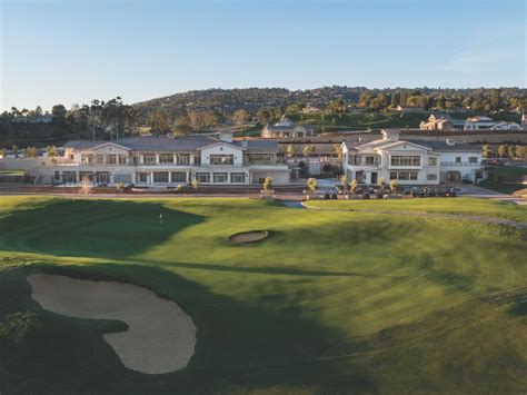 Rolling Hills Country Club | Golf Courses | GolfDigest.com