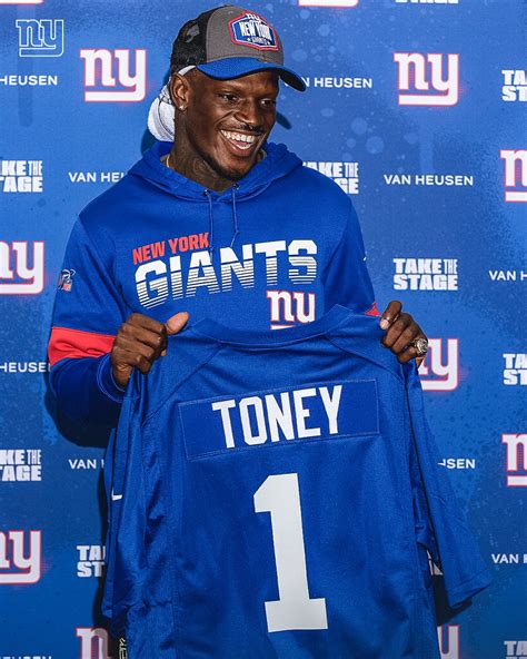 New York Giants on Twitter: "1 month until Draft 😎 https://t.co ...