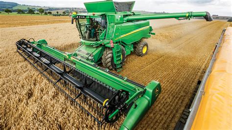 Harvesting Equipment | John Deere Australia