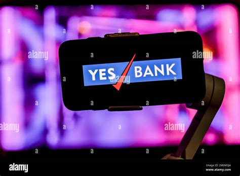 Yes bank logo hi-res stock photography and images - Alamy