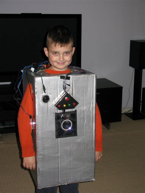 GitHub - davetorok/arduino-halloween-costume: Arduino Halloween Costume ...