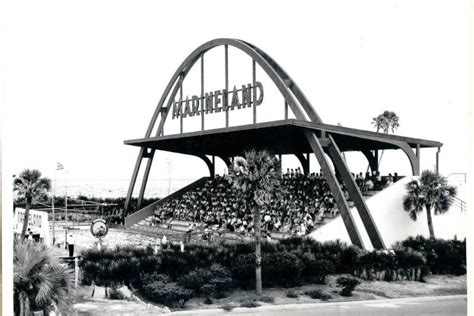 Celebrating the History of Marineland Florida • Authentic Florida