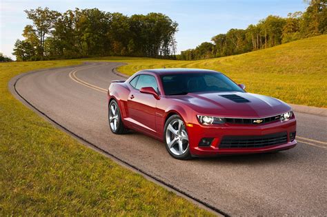 Chevrolet Introduces High-Performance Gen 5 Camaro Parts | Edmunds