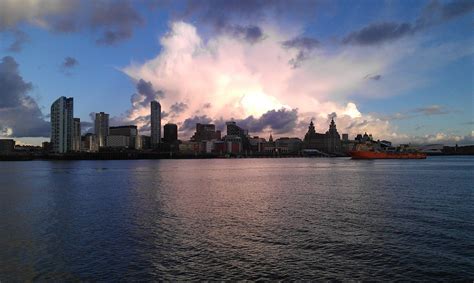 Liverpool Skyline | Liverpool city, Liverpool skyline, Liverpool home