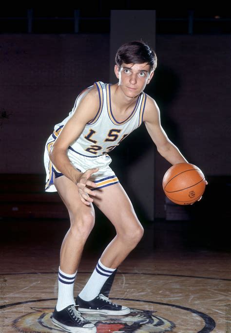 Everything to know about Pete Maravich, college basketball's all-time ...