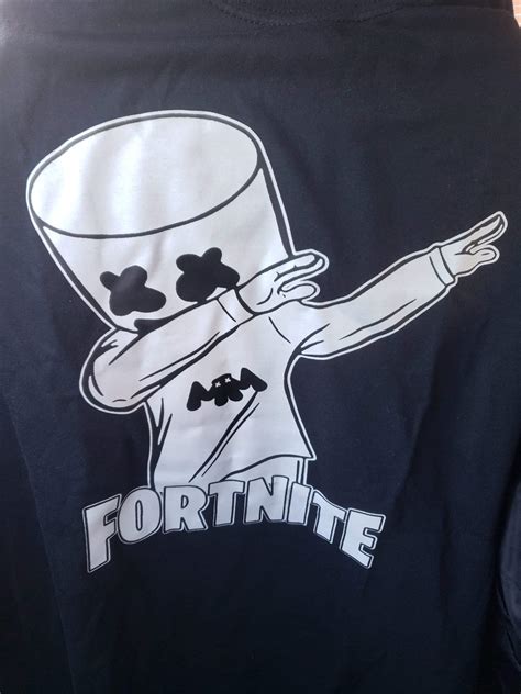 I finnally found a shop with marshmello merch | Marshmello Amino